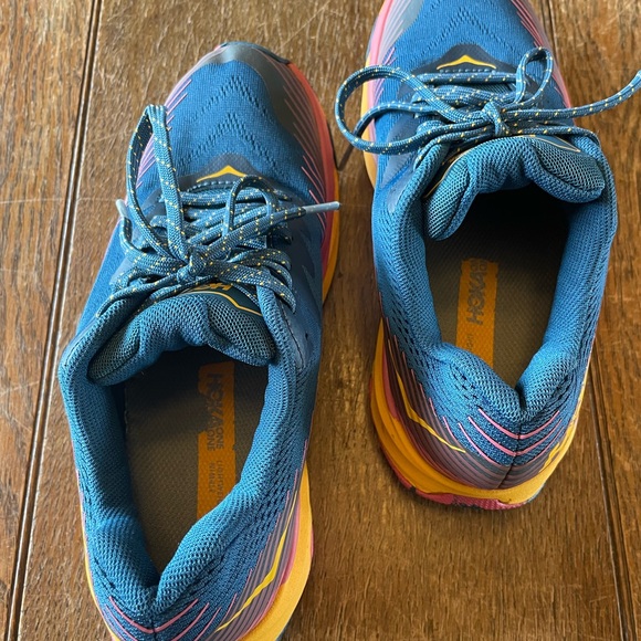 Hoka OneOne W8 Athletic Shoes - Picture 6 of 6